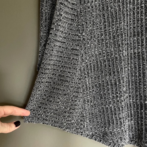 Lovers + Friends Shannon Dress Grey Ribbed Marled Mini Babydoll Swing Size Small - Picture 12 of 14